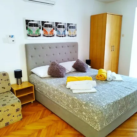Anita Apartments *